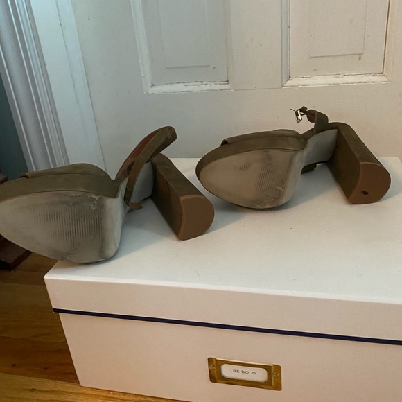 Steve Madden Chunky Green Heel - Picture 3 of 4